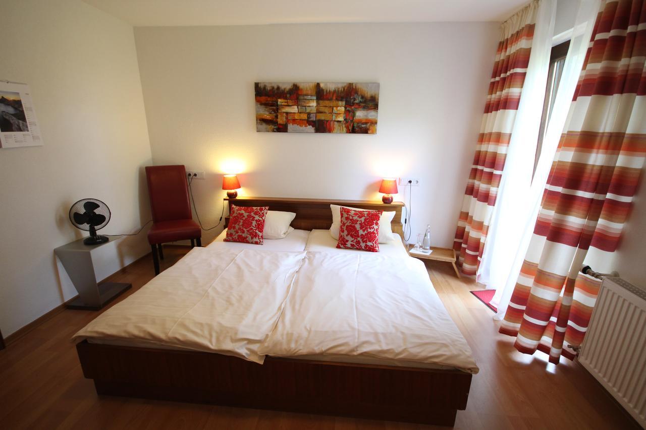 Fruehstueckshotel Grillenburg Fulda Exterior foto